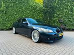 BMW 5-Serie 3.0 I 530 AUT 2008 Zwart youngtimer NL auto., Auto's, Achterwielaandrijving, Zwart, 2000 kg, 272 pk