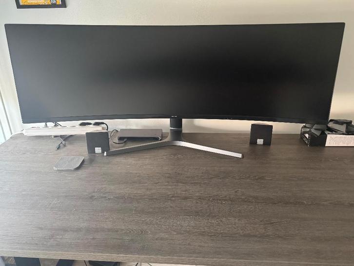 Samsung Odyssey CR G9 – 49” Ultrawide Curved, Computers en Software, Monitoren, Zo goed als nieuw, 101 t/m 150 Hz, DisplayPort