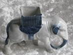 Elephant Matchstick Striker Antique Porcelain, Ophalen