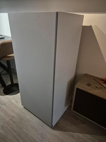 Keuken kast te koop, in goede staat. beschikbaar voor biedingen