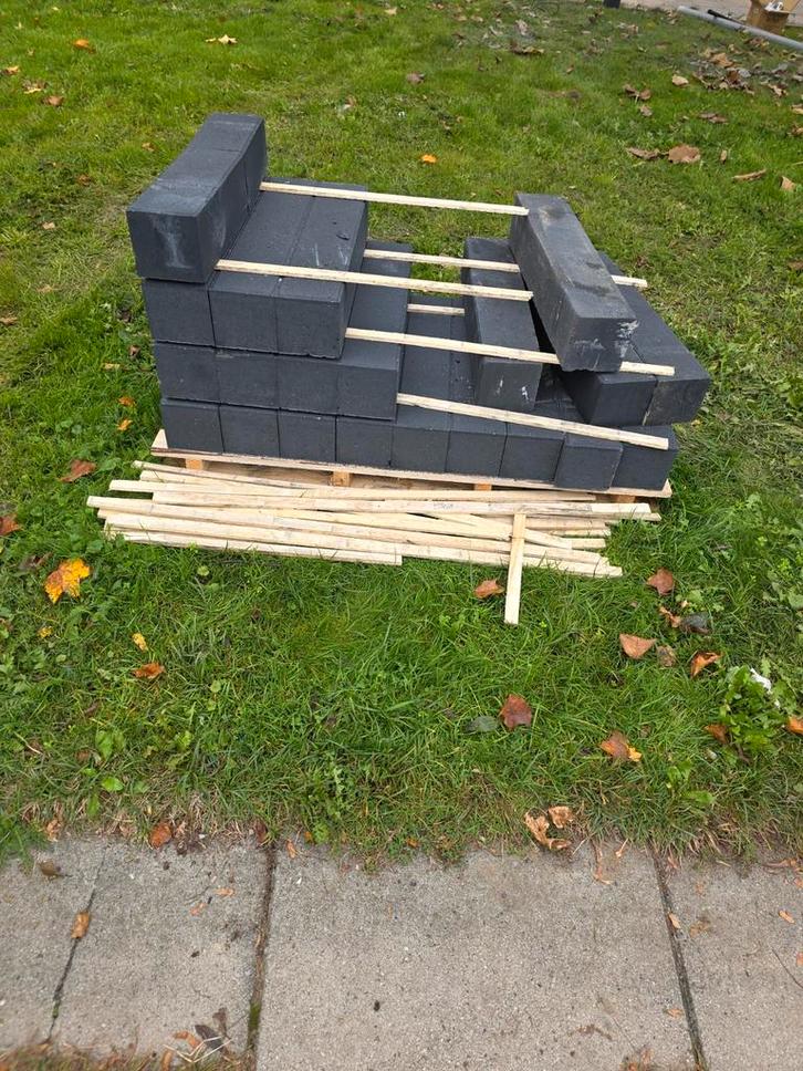 19 x Antraciet met faced Stapelblokken 12x12x60cm Nieuw, Tuin en Terras, Palen, Balken en Planken, Nieuw, Palen, Minder dan 180 cm