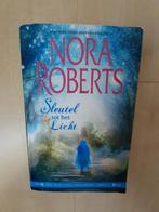 De sleutel trilogie, Nora Roberts, Boeken, Ophalen of Verzenden, Zo goed als nieuw