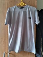 2 super mooie north face sport  T-shirt  maat xxl, Kleding | Heren, T-shirts, Ophalen of Verzenden, Zo goed als nieuw, Overige maten