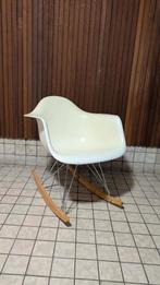 Vitra Eames RAR witte schommelstoel, Ophalen
