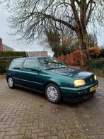 Volkswagen Golf 1.6 GL 55KW 1997 Groen, Auto's, Voorwielaandrijving, Stof, 4 cilinders, 979 kg