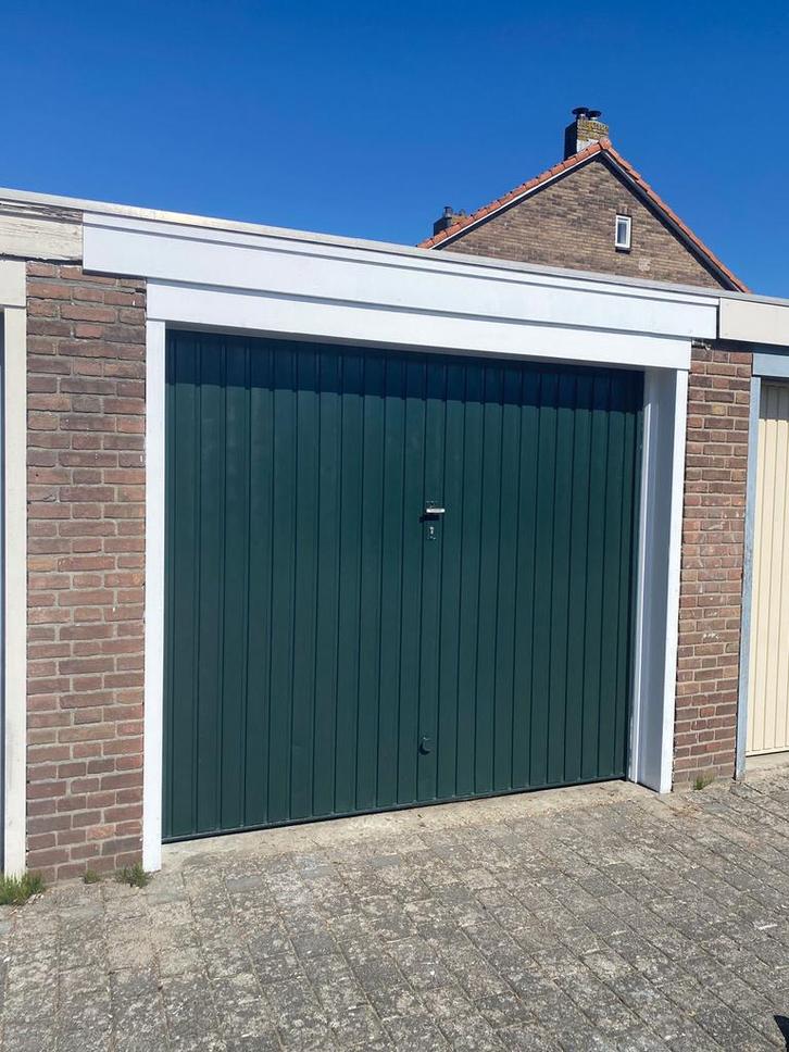 TE HUUR: Garagebox Purmerend, Huizen en Kamers, Garages en Parkeerplaatsen