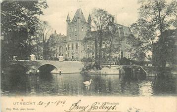 (379-090-029) Utrecht RK Weeshuis beschikbaar voor biedingen