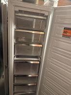 Nieuwe whirlpool inbouw diepvries 209l, Vrieskast, Nieuw, Minder dan 60 cm, Energieklasse A of zuiniger