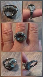 Swarovski ring, Ophalen of Verzenden, Zo goed als nieuw, Dame, Zilver