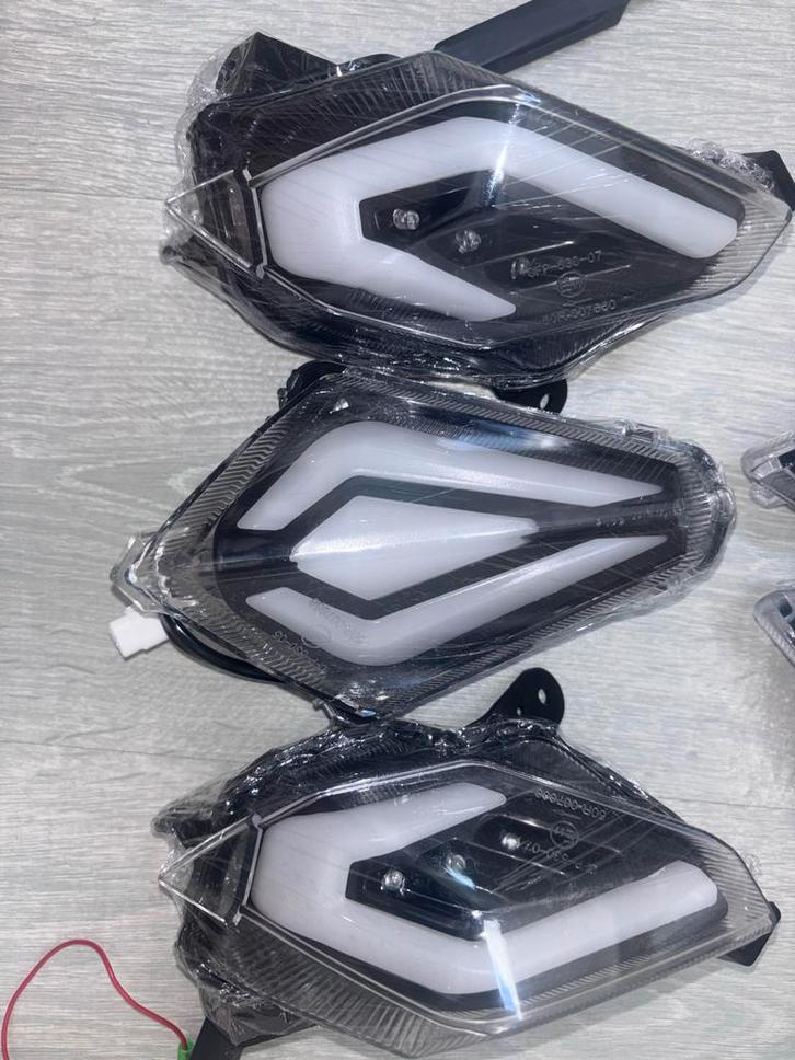 NIEUW!! LED Knipperlichten Yamaha TMAX 2012-2016, Auto-onderdelen, Verlichting, Nieuw, Ophalen of Verzenden