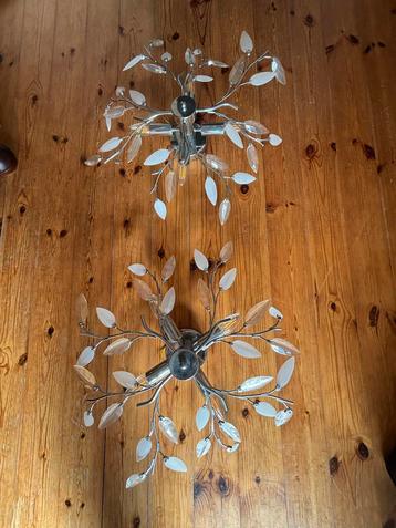 2x Moderne Plafond Lampen met Bladeren beschikbaar voor biedingen