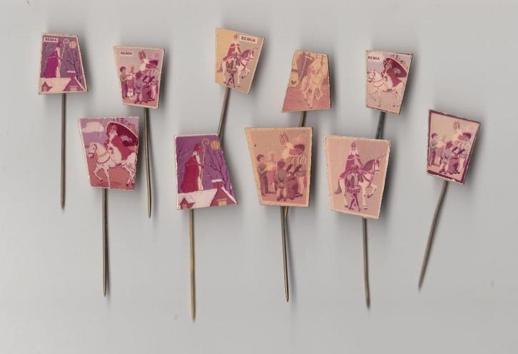 Sinterklaas Sint en Piet speldjes, Verzamelen, Speldjes, Pins en Buttons, Gebruikt, Speldje of Pin, Overige onderwerpen, Ophalen of Verzenden