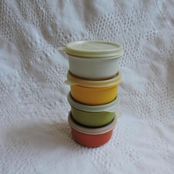 Tupperware retro bakjes groen geel wit rood vintage beschikbaar voor biedingen