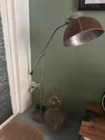 Voerlamp, Ophalen, Metaal