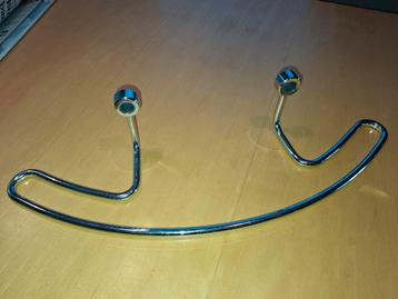 Kledinghanger voor aan autostoel beschikbaar voor biedingen