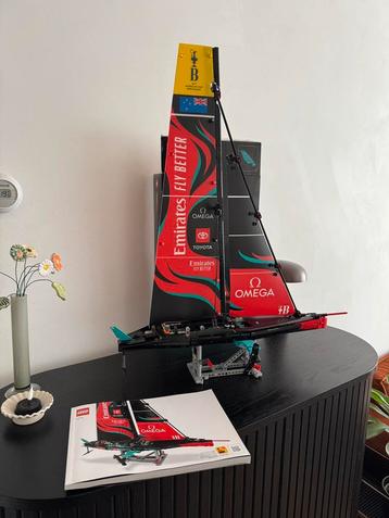 Lego Emirates Team New Zealand AC75 jacht - 42174 beschikbaar voor biedingen