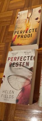 Twee thrillers Helen Fields, Ophalen of Verzenden, Zo goed als nieuw, Helen Fields