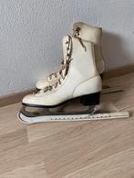 Kunstschaatsen maat 40 - Gebruikt, Sport en Fitness, Schaatsen, Ophalen of Verzenden, Gebruikt, Kunstschaatsen, Overige merken