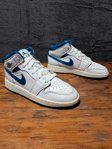 Air Jordan 1 - Industrial Blue. Size 37,5 beschikbaar voor biedingen
