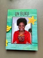 Un Buku Surinaams kookboek Mirjam van de Rijst, Ophalen of Verzenden, Zo goed als nieuw, Azië en Oosters