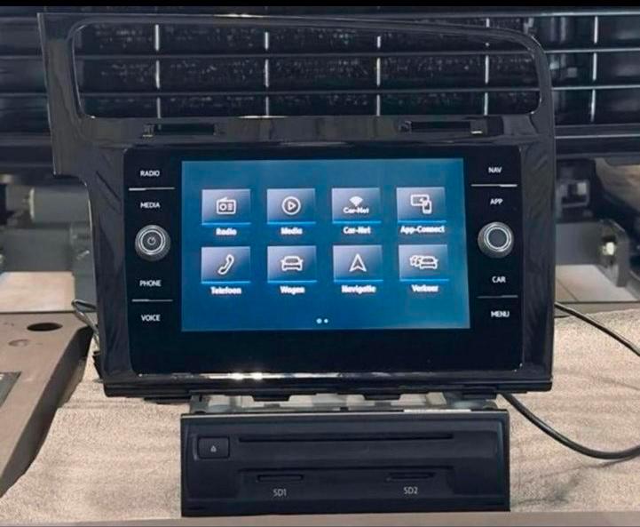 Volkswagen discover media, Auto diversen, Autoradio's, Zo goed als nieuw, Ophalen