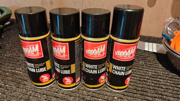 Vrooam kettingspray ketting spray white chian lube  beschikbaar voor biedingen