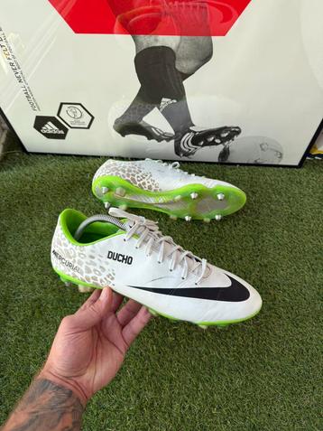 Nike Mercurial Vapor voetbalschoenen beschikbaar voor biedingen