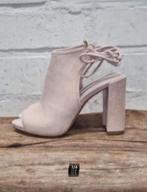 Kenneth Cole - Suedeleren pumps maat 39 - Nieuw, Nieuw, Ophalen of Verzenden, Roze, Pumps