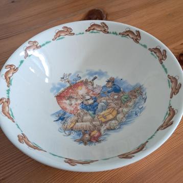 Bunnykins Royal Doulton papschaaltje beschikbaar voor biedingen