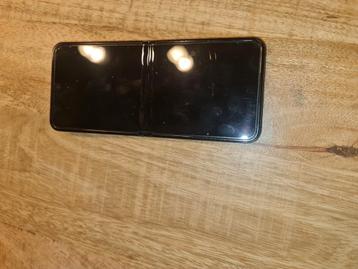 Samsung Galaxy Z flip 5 beschikbaar voor biedingen