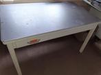 Vintage bureau met linoleum blad, Ophalen