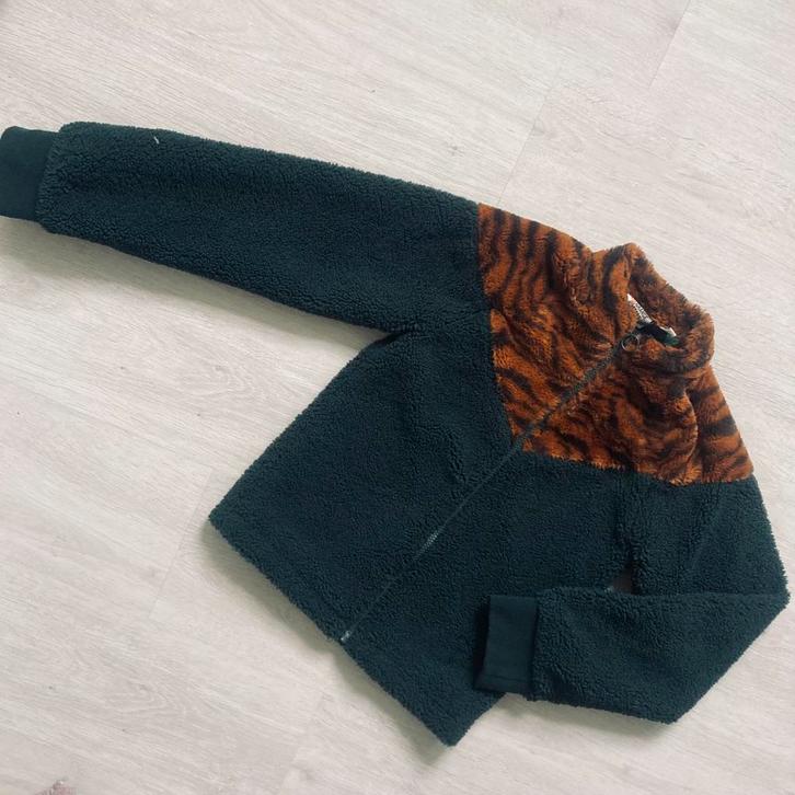 Super mooie zachte Orange Stars jas maat 152/156 groen/bruin, Kinderen en Baby's, Kinderkleding | Maat 152, Zo goed als nieuw