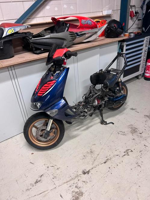 Leuke 70cc alprilia sr project., Fietsen en Brommers, Scooters | Aprilia, Ophalen