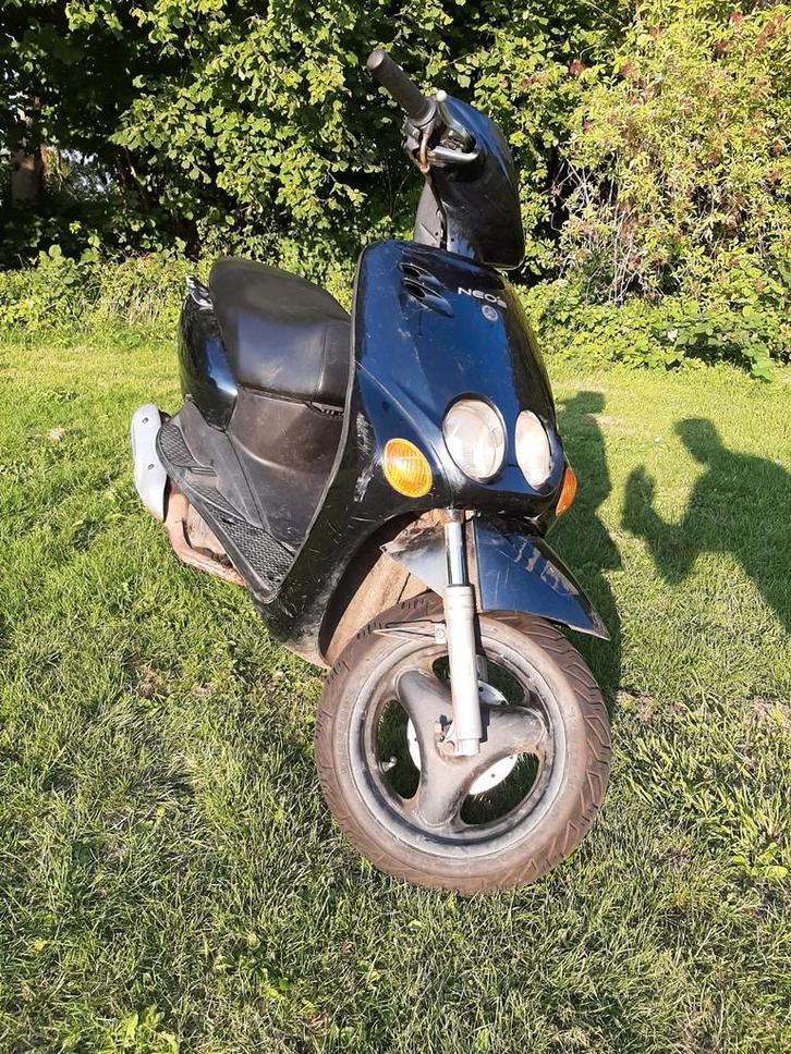 Yamaha Neo's geel kenteken 2takt, Fietsen en Brommers, Scooters | Yamaha, Gebruikt, Neo's, Maximaal 45 km/u, Tweetakt, Ophalen of Verzenden