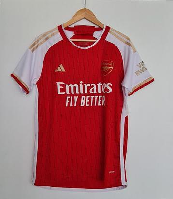 Arsenal voetbalshirt M beschikbaar voor biedingen