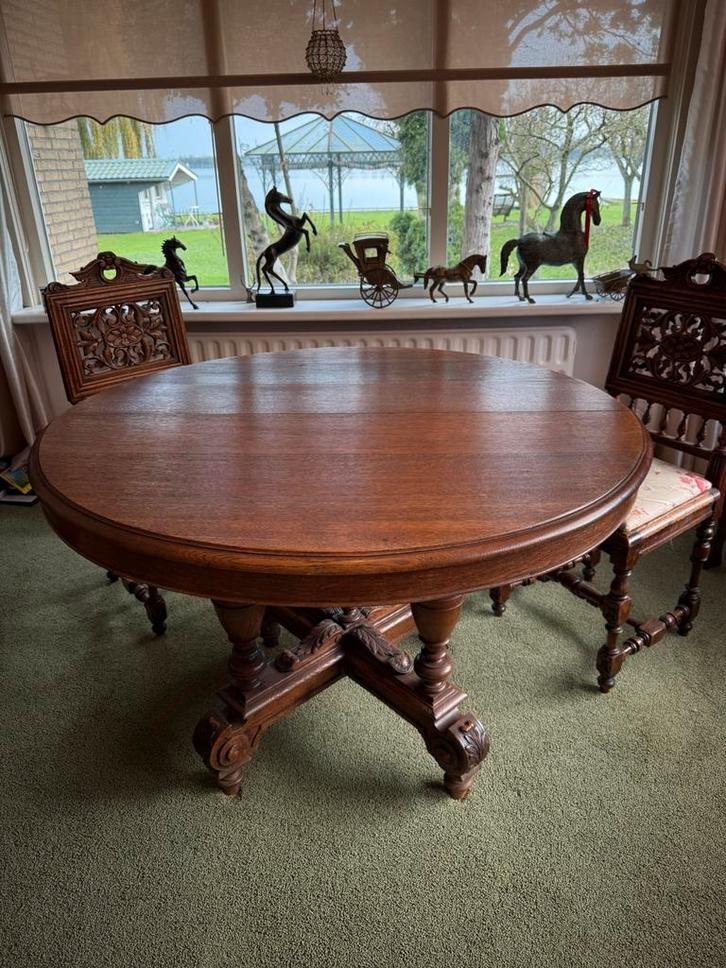 Massief eiken rond eettafel – handgesneden – uitschuifbaar, Antiek en Kunst, Antiek | Meubels | Tafels, Ophalen