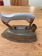 Antiek elektrisch strijkijzer zonder snoer, Antiek en Kunst, Ophalen of Verzenden
