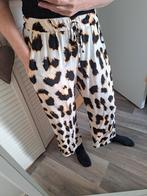 Supergave wijde Monday Afternoon panter print broek, Beige, Ophalen of Verzenden, Zo goed als nieuw, Maat 36 (S)
