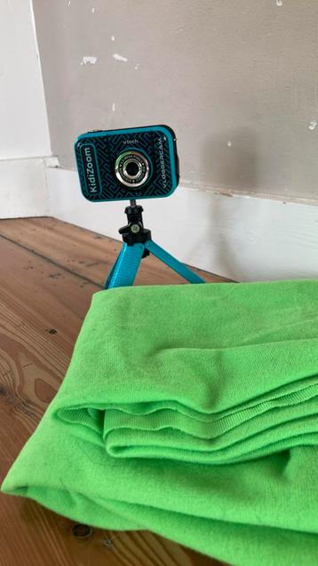 Kidizoom vloggercam + greenscreen doek en lader