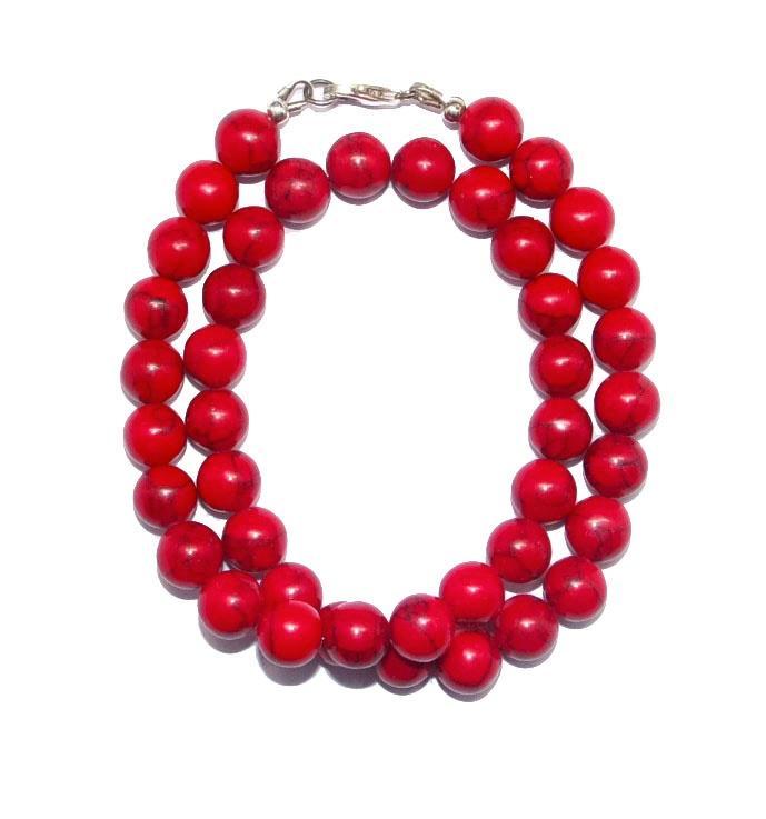 Halsketting Howliet rood ( gekleurd)  Kralen 10 mm, Verzamelen, Mineralen en Fossielen, Mineraal, Ophalen of Verzenden