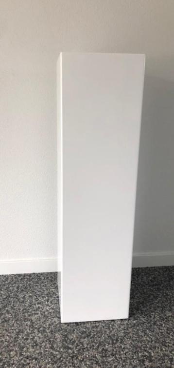 MAATWERK; WITTE ZUIL SOKKEL PILAAR KOLOM CONSOLE 100x25x25cm beschikbaar voor biedingen