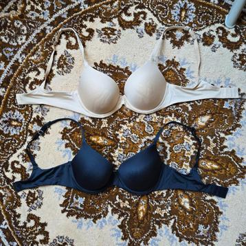 Hunkemoller bh's 70a beschikbaar voor biedingen