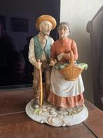 CAPODIMONTE porseleinen beeldje, Antiek en Kunst, Curiosa en Brocante, Ophalen