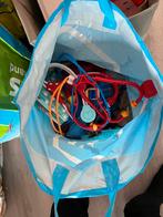 Tassen en bak vol kinderspeelgoed, Kinderen en Baby's, Speelgoed | Bouwstenen, Ophalen of Verzenden, Zo goed als nieuw