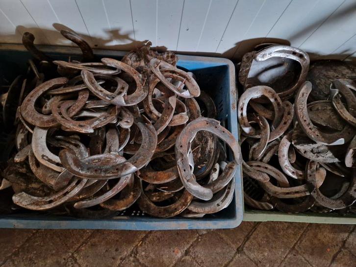 Gebruikte hoefijzers, Dieren en Toebehoren, Paarden en Pony's | Overige Paardenspullen, Ophalen of Verzenden