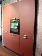 dM12 Designkeuken in terracotta-look met eikenrepro blad, Huis en Inrichting, Keuken | Complete keukens, Ophalen, Overige kleuren