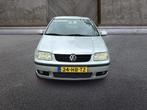 Volkswagen Polo 1.4 Comfortline 3drs inruilkoopje (bj 2001), Voorwielaandrijving, 450 kg, Gebruikt, 60 pk