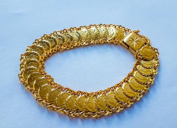 22 karaat gouden dames armband munten, Sieraden, Tassen en Uiterlijk, Armbanden, Zo goed als nieuw, Goud, Goud, Ophalen