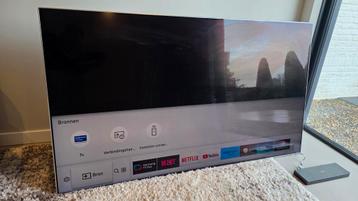 Samsung 75" QLED Smart TV - QE75Q7FAML beschikbaar voor biedingen