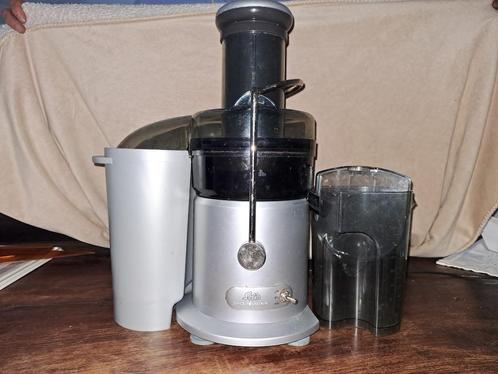 Solis juice fountain - juicer, Witgoed en Apparatuur, Juicers, Gebruikt, Slowjuicer, Elektrisch, Ophalen